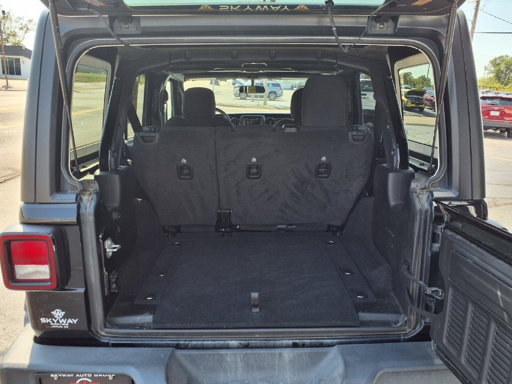 2021 Jeep Wrangler Unlimited Sport Altitude 4x4