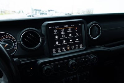 2019 Jeep Wrangler Unlimited Sahara 4x4