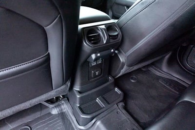 2019 Jeep Wrangler Unlimited Sahara 4x4