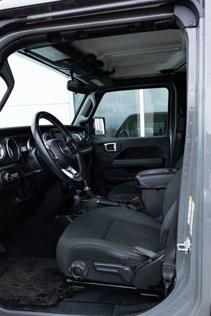 2020 Jeep Wrangler Unlimited Sahara 4x4