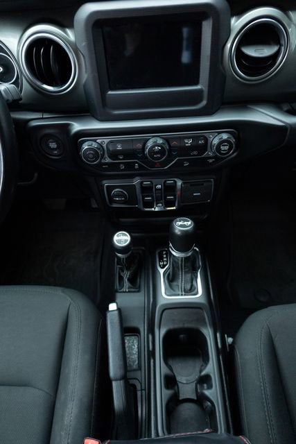 2020 Jeep Wrangler Unlimited Sahara 4x4