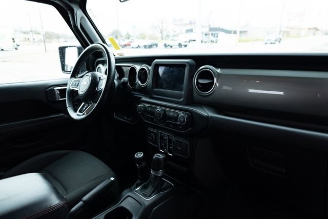 2020 Jeep Wrangler Unlimited Sahara 4x4