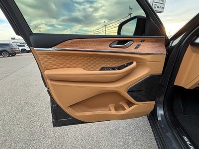 2025 Jeep Grand Cherokee L Summit Reserve 4x4