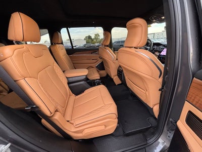 2025 Jeep Grand Cherokee L Summit Reserve 4x4