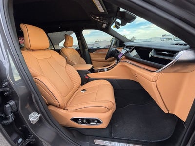 2025 Jeep Grand Cherokee L Summit Reserve 4x4