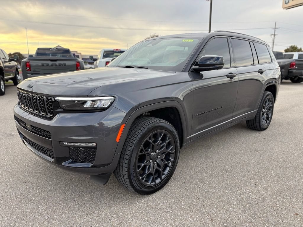 2025 Jeep Grand Cherokee L Summit Reserve 4x4