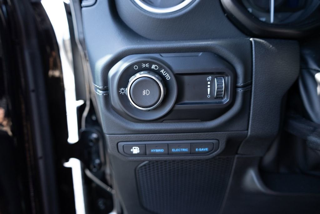2024 Jeep Wrangler 4xe Summit 4xe