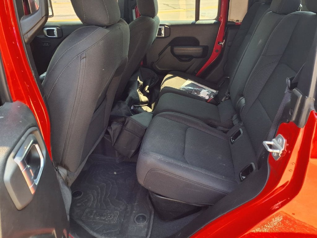 2022 Jeep Gladiator Altitude 4x4