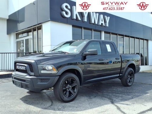 2024 RAM 1500 Classic Warlock Crew Cab 4x4 5'7" Box