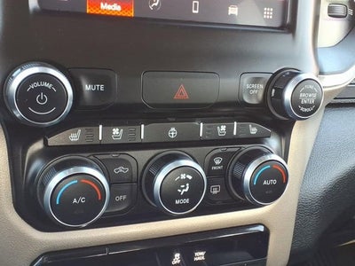 2022 RAM 1500 Laramie Crew Cab 4x4 5'7" Box