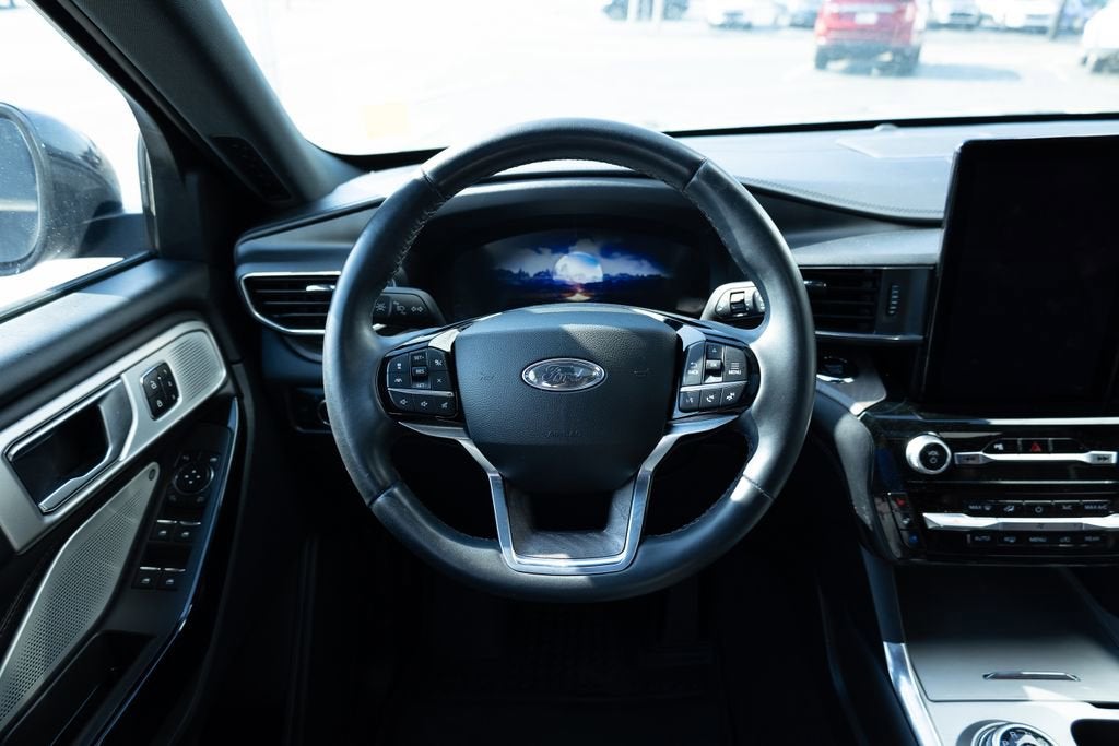 2023 Ford Explorer Platinum