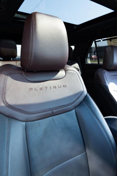2023 Ford Explorer Platinum