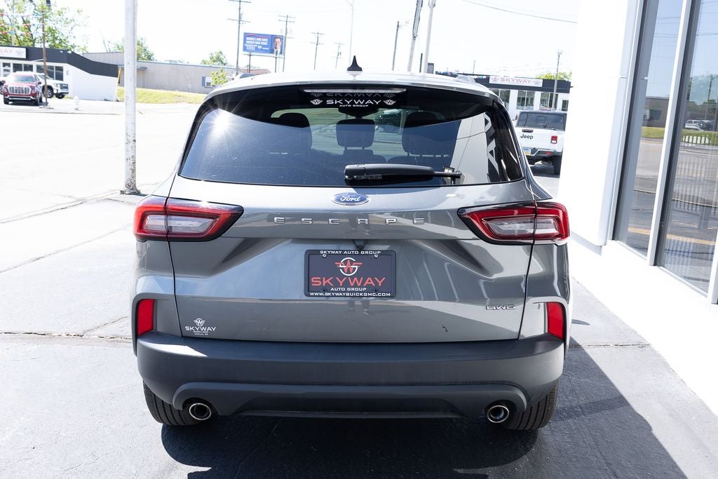 2025 Ford Escape ST-Line