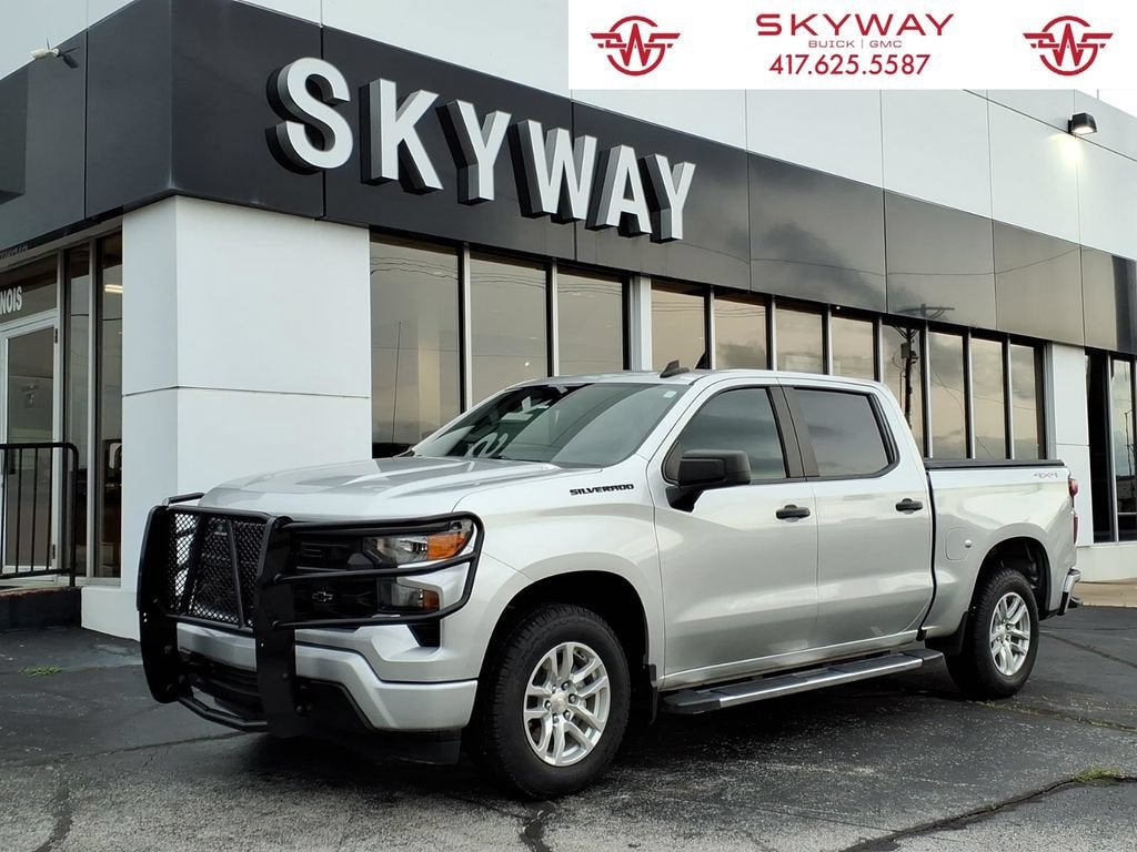 2022 Chevrolet Silverado 1500 Custom