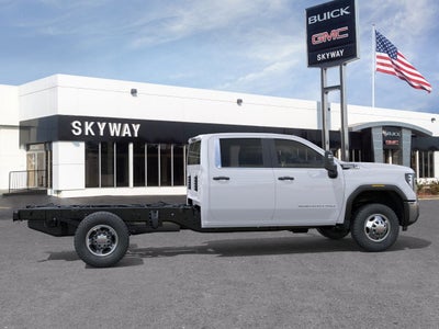 2026 GMC Sierra 3500 HD Chassis Cab Pro