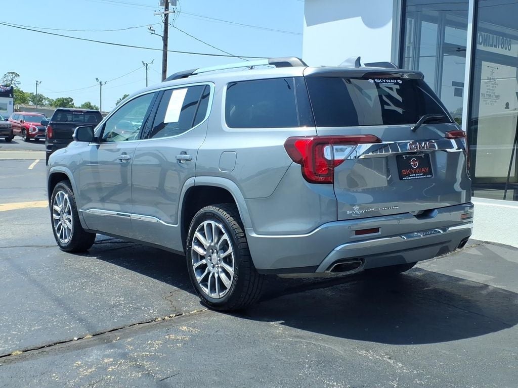 2023 GMC Acadia Denali
