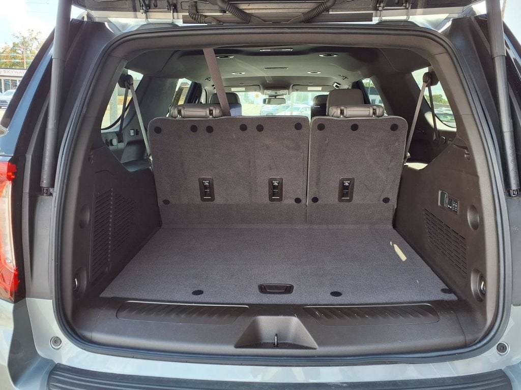 2024 GMC Yukon XL SLT