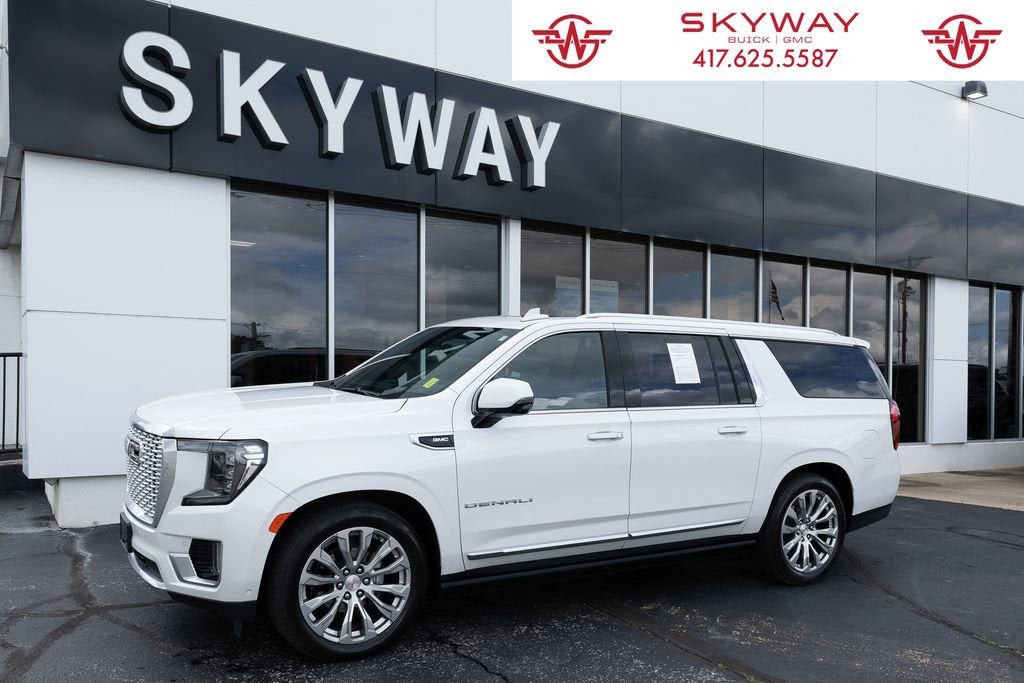 2024 GMC Yukon Denali AWD's photo