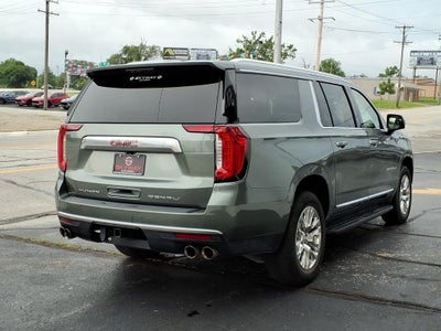 2023 GMC Yukon XL Denali