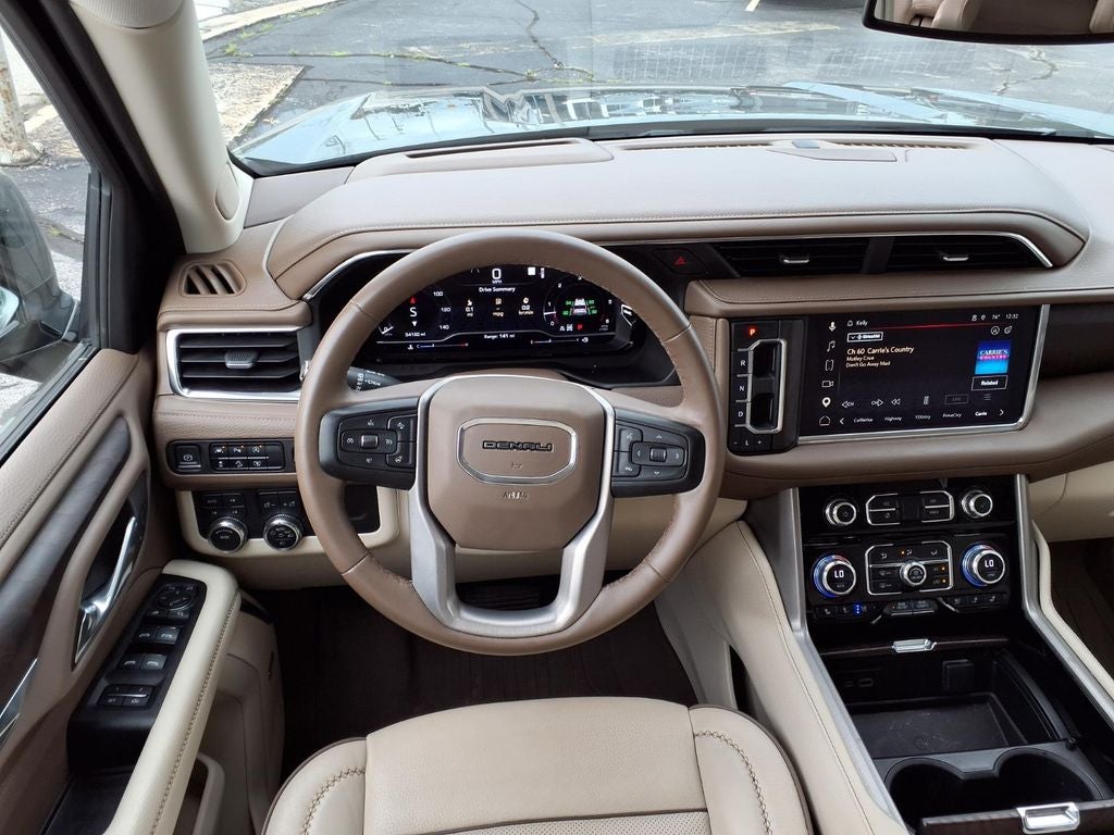2023 GMC Yukon XL Denali