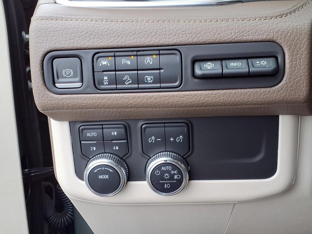 2023 GMC Yukon XL Denali