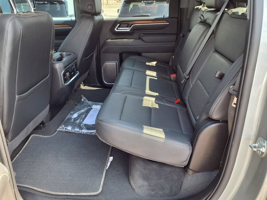 2025 GMC Sierra 2500 HD Denali
