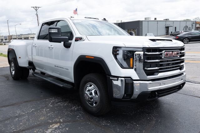2026 GMC Sierra 3500 HD SLE DRW