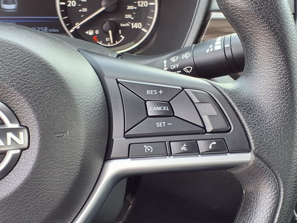 2025 Nissan Altima SV FWD