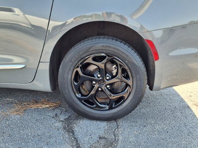 2021 Chrysler Pacifica Limited AWD
