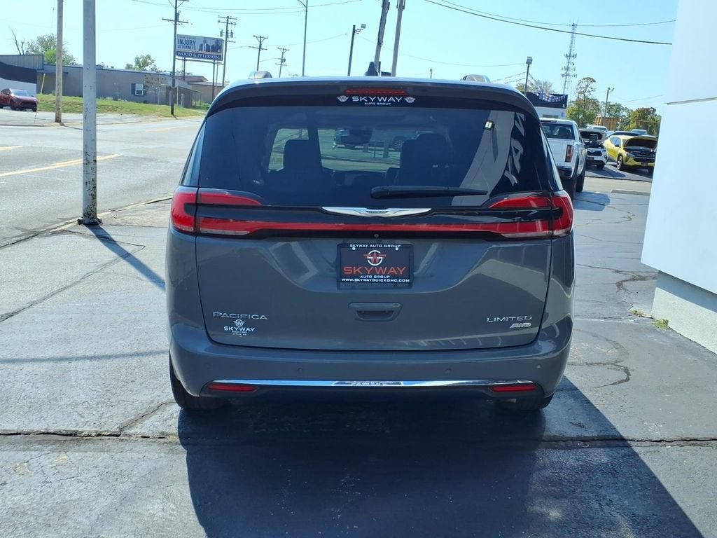 2021 Chrysler Pacifica Limited AWD