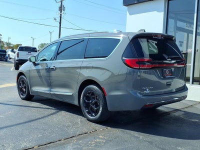 2021 Chrysler Pacifica Limited AWD