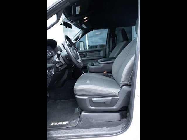 2024 RAM 3500 Tradesman Crew Cab 4x4 8' Box