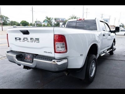 2024 RAM 3500 Tradesman Crew Cab 4x4 8' Box