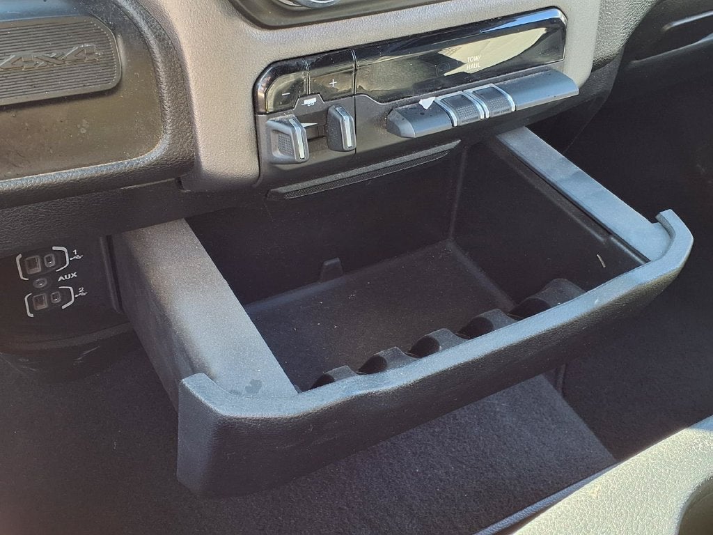 2022 RAM 2500 Big Horn Crew Cab 4x4 6'4" Box