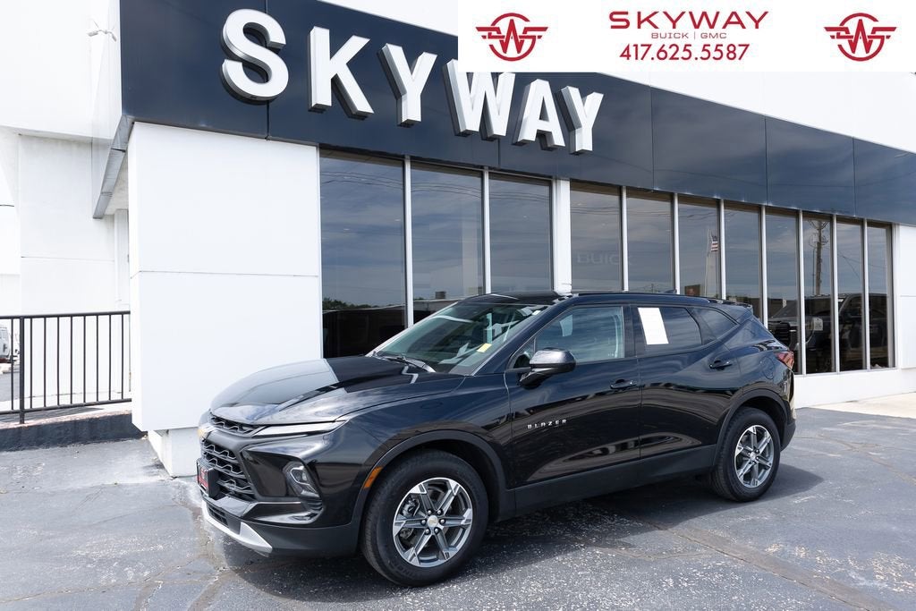 2025 Chevrolet Blazer 2LT