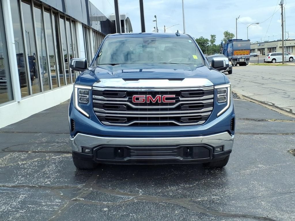 2024 GMC Sierra 1500 SLT