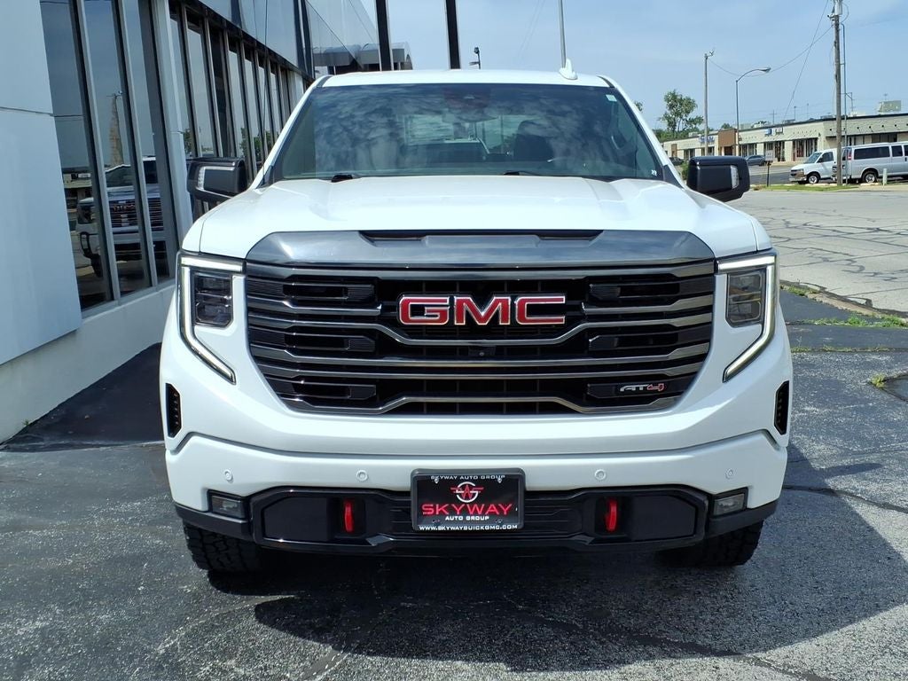 2023 GMC Sierra 1500 AT4