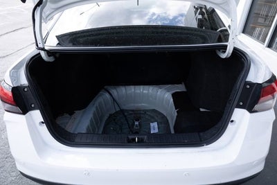 2024 Nissan Versa 1.6 S