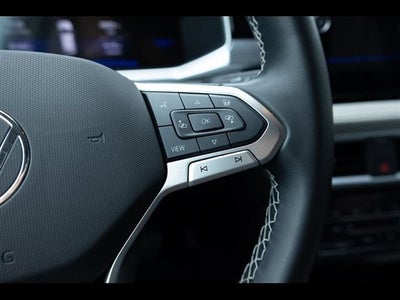 2025 Volkswagen Taos SE