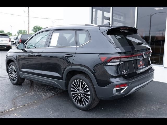 2025 Volkswagen Taos SE