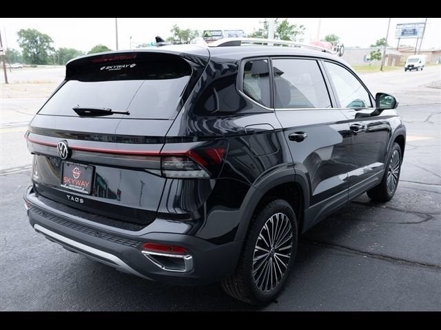 2025 Volkswagen Taos SE