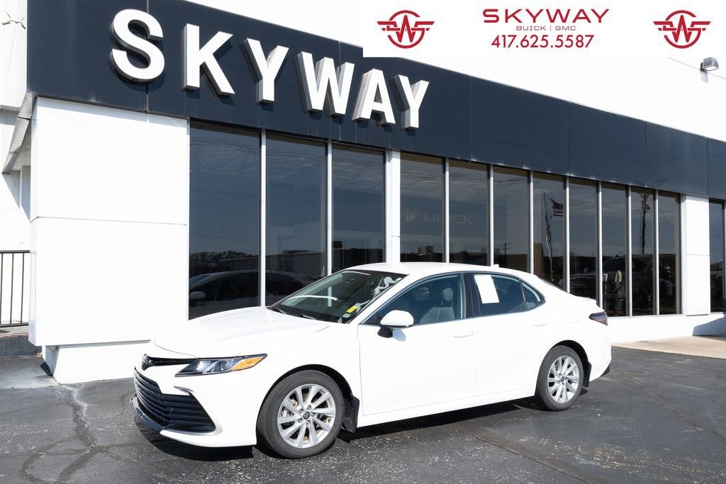 2023 Toyota Camry LE