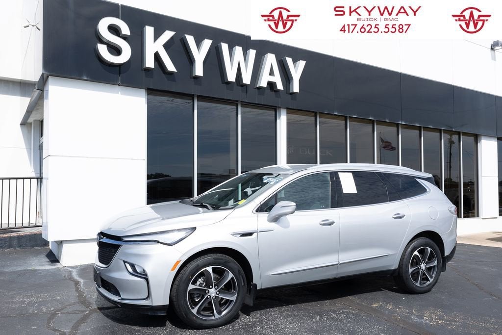 2022 Buick Enclave Essence