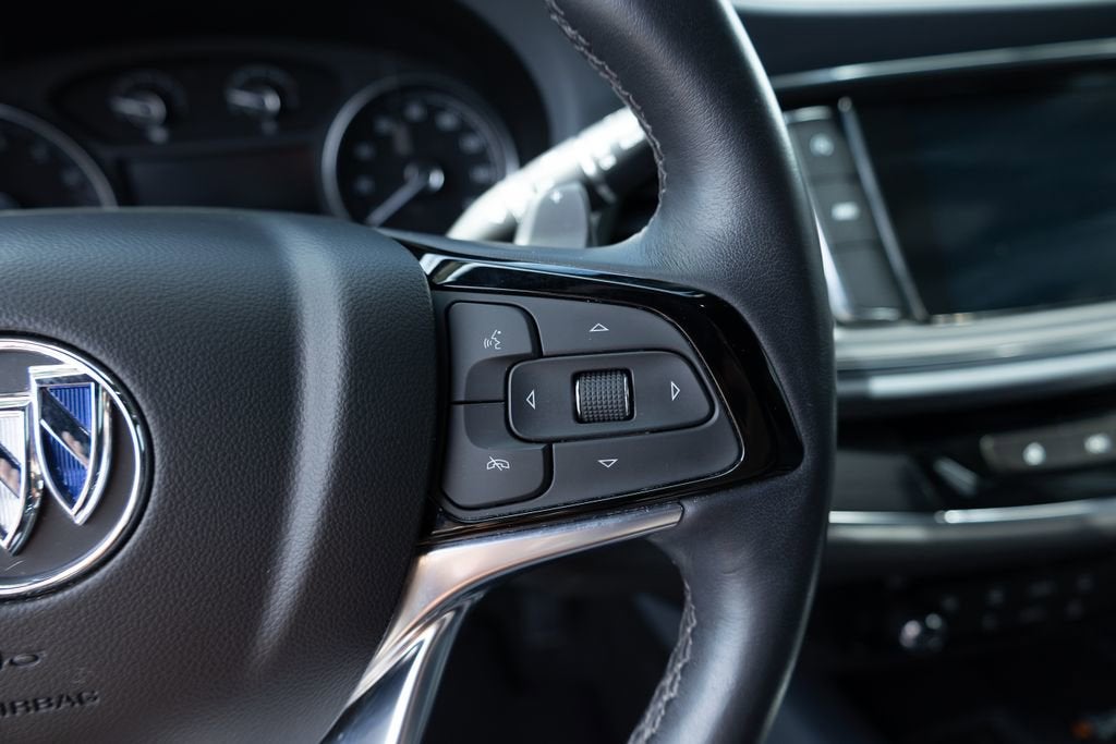 2022 Buick Enclave Essence
