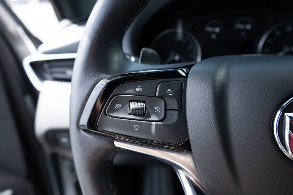 2022 Buick Enclave Essence