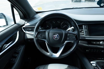 2022 Buick Enclave Essence