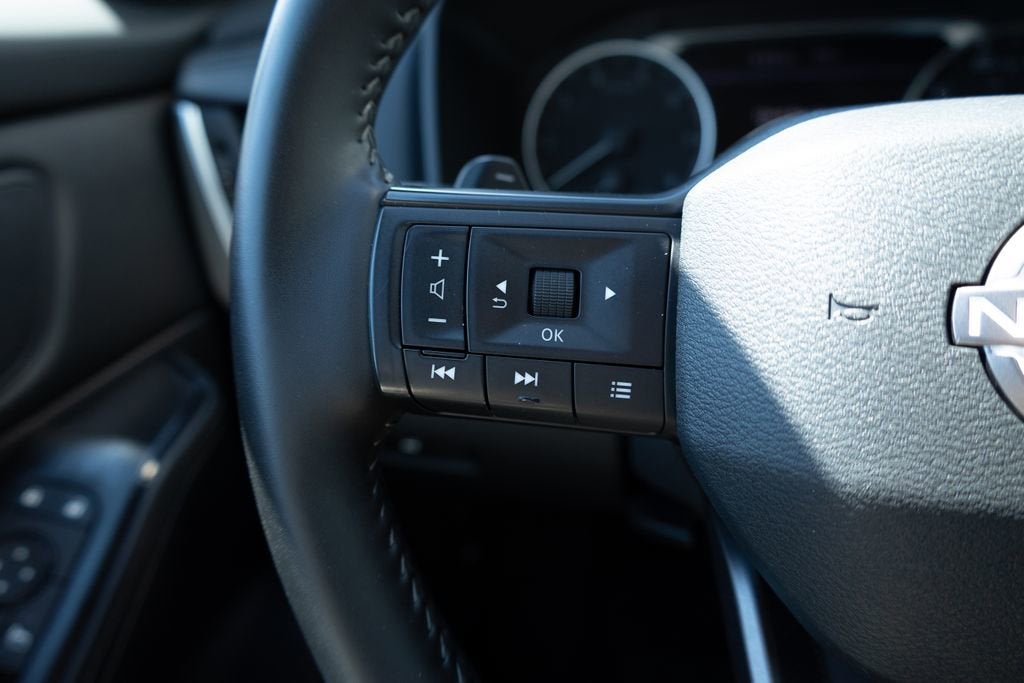 2025 Nissan Rogue SV FWD