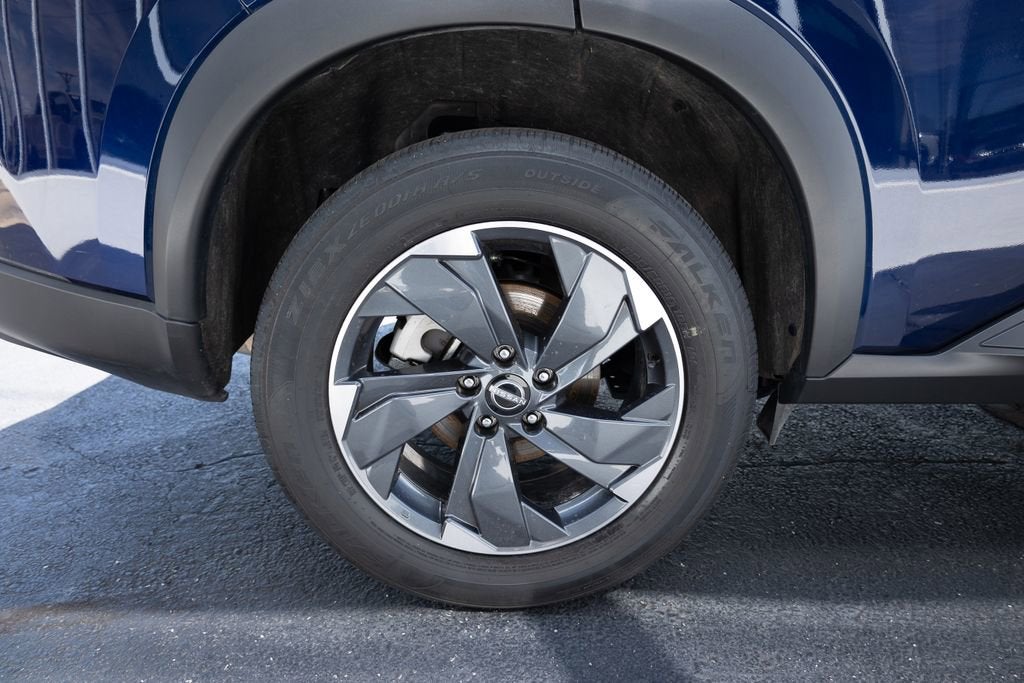 2025 Nissan Rogue SV FWD