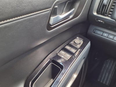 2024 Nissan Pathfinder SL FWD