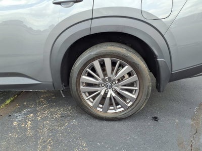 2024 Nissan Pathfinder SL FWD